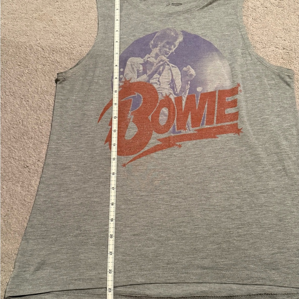 Bowie Gray Sleeveless Women's Top - Picture 5 of 5